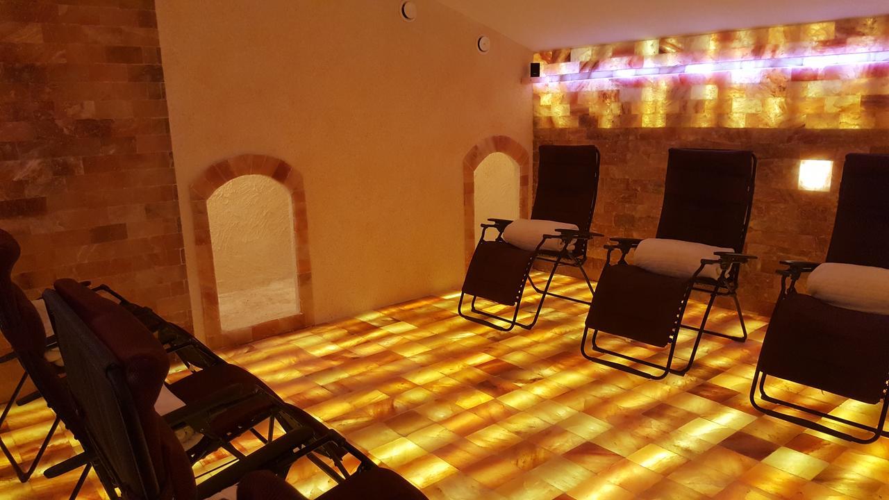 Ferienhaus アペートロン エクステリア 写真
